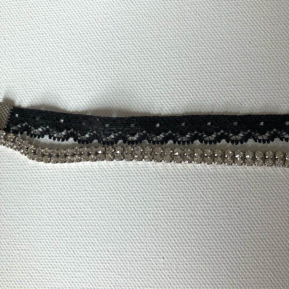 Choker - Picture 2 of 2